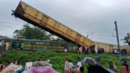 Hindistan'da iki tren çarpıştı: En az 5 ölü, 30 yaralı
