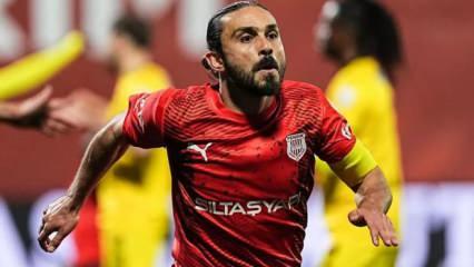 Süper Lig'in yeni ekibi, Halil Akbunar'ın peşinde