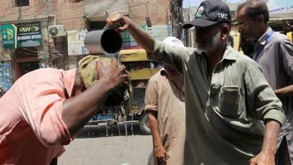 Pakistan'da ölümcül sıcaklar
