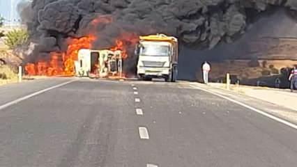 Adıyaman'da, devrilen tanker alev alev yandı