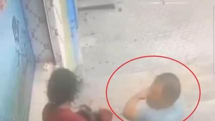 Sokakta eşini döven adamı çevredekiler darp etti! Yumruklar havada uçuştu