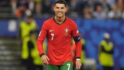 Cristiano Ronaldo'nun futbolu neden bırakmadığı belli oldu!