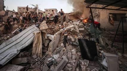 İsrail'in Gazze kentine düzenlediği saldırılarda çok sayıda Filistinli şehit oldu