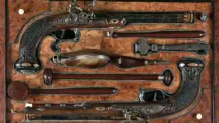 Napolyon'un silahları 1 milyon 690 bin euroya alıcı buldu