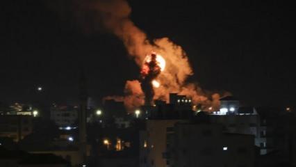 İsrail, Lübnan'ın güneyinde 3 katlı bir binaya hava saldırısı düzenledi