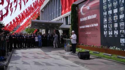 İstanbul Büyükşehir Belediyesi önünde '15 Temmuz şehitleri' anıldı
