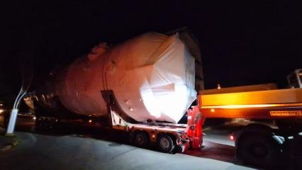 Belçika'ya gönderilecek 20 metre, 42 tonluk sıvı tankı 3 günde limana getirildi