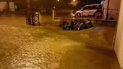 Sinop'ta şiddetli yağış taşkınlara yol açtı