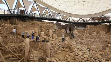 Neolitik çağın sırları gün yüzüne çıkıyor: Göbeklitepe’de 12 bin yıllık insan izleri!