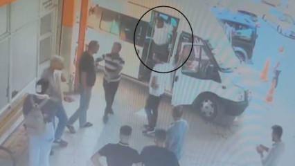 Yolcu ve minibüs şoförünün 'lan' kavgası: Kulağını ısırarak koparttı!
