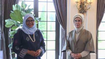 Emine Erdoğan'dan Maimunah Mohd Sharf'a tebrik mesajı