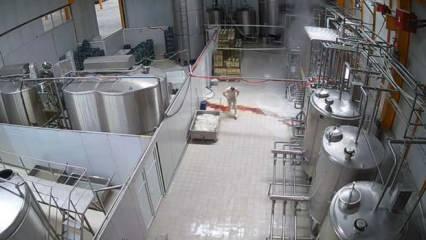 Kayseri'de patlayan s&uuml;t kazanının g&ouml;r&uuml;nt&uuml;leri kamerada