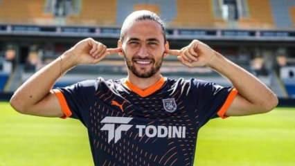 Fenerbah&ccedil;e'de s&uuml;rpriz ayrılık! Başakşehir'e imza attı