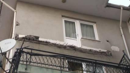 Kartal'da 6 katlı binada balkon çöktü