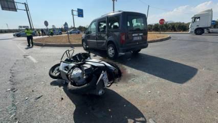 Kilis'te hafif ticari araç ile çarpışan motosikletteki 2 kişi yaralandı