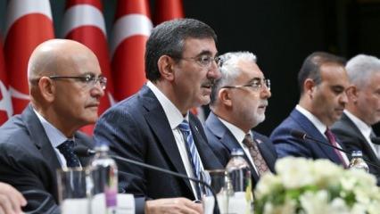 2025-2027 OVP'sinde dolar kuru hedefi açıklandı!