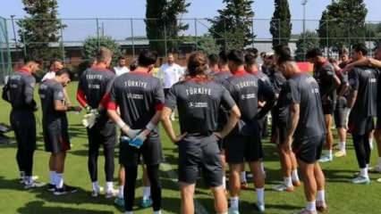 A Milli Futbol Takımı, Cardiff'e gitti