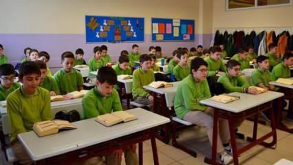 Eleştirilere yanıt: İmam Hatipler 10 dilde eğitim veriyor
