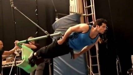 Filmlerin dikkat &ccedil;eken perde arkası g&ouml;r&uuml;nt&uuml;leri! İşte Haryy Potter, &Ouml;r&uuml;mcek Adam...