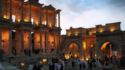 M&uuml;ze ve &ouml;ren yerlerine 2023&rsquo;te 55 milyon ziyaret&ccedil;i!