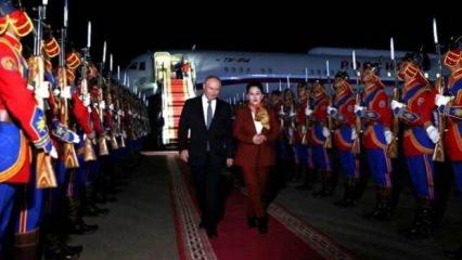 Putin, Moğolistan'a tutuklanmadan ulaştı