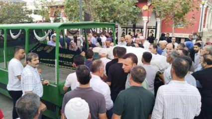 1 TL indirim için öldürülen baba ve kız son yolculuğuna uğurlandı