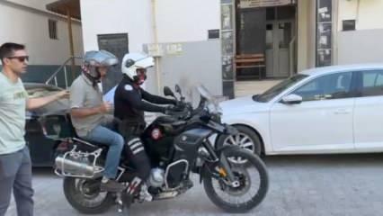 Şanlıurfa'da KPSS'ye geç kalan adayların imdadına polisler yetişti