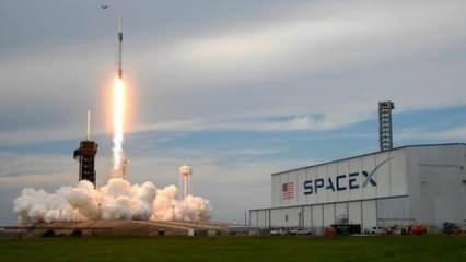 SpaceX Falcon 9 roketini fırlattı: İnsanlık tarihinde bir ilk gerçekleşecek