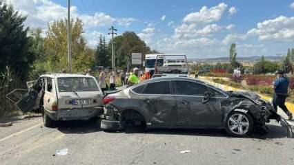 Uşak'ta feci kaza! 1 ölü, 4 yaralı