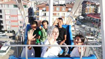  Bakan Göktaş'tan depremzede çocuklara lunaparkta moral dopingi 