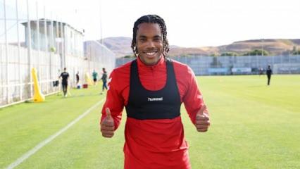  Garry Rodrigues: Sivasspor’a geldiğim için mutluyum