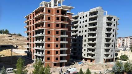 Çalıştığı inşaattan düşen 14 yaşındaki Fırat, ağır yaralandı