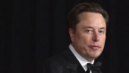 Musk,Tesla Robotaxi'yi tanıtmaya hazırlanıyor