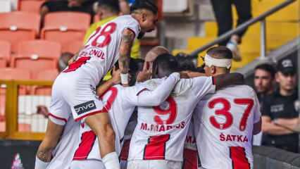 3 b&uuml;y&uuml;klerin arasında s&uuml;rpriz takım! S&uuml;per Lig'de puan durumu