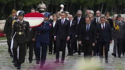 Anıtkabir’i ziyaret etti... Finlandiya Cumhurbaşkanı Ankara’da!