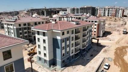 Bakan Kurum: Adıyaman'da 9 bin 603 konut için gece gündüz çalışıyoruz
