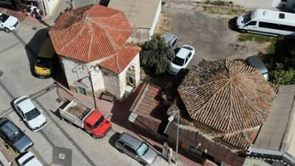 Asırlık bakkalı g&ouml;renler d&ouml;n&uuml;p bir daha bakıyor