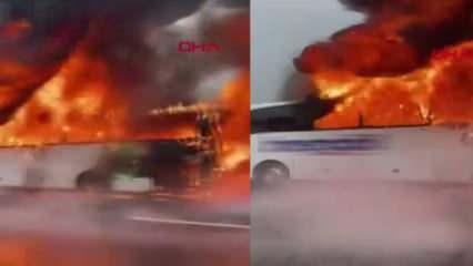 Bursa'da faciadan dönüldü! Yolcu otobüsü alev alev yandı