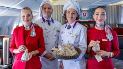 THY, dünyanın ilk ekmeğini yolculara ikram etti