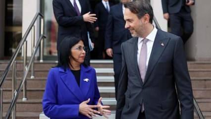 Türkiye ile Venezuela doğal gaz ve petrol konusunda mutabık kaldı