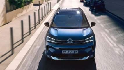 Citroen olmaz dedirtti: Fiyatı gören bayilere akın ediyor