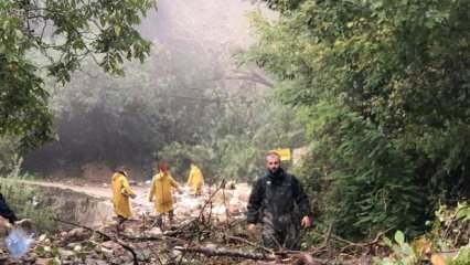İHH, Bosna'daki sel felaketinden etkilenen ailelere yardımda bulundu