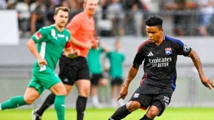 15 milyon euroluk golcü kadro dışı kaldı! Trabzonspor kolları sıvadı