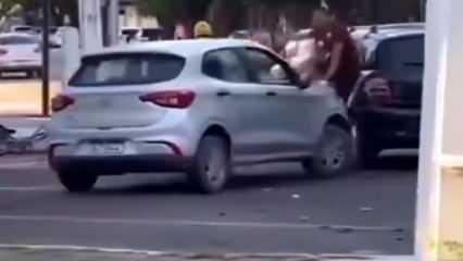 Trafikte kılıçlı saldırı: Çarpa çarpa etkisiz hale getirdi
