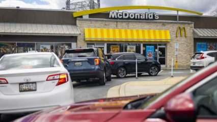 ABD'de McDonald's kabusu! Hasta sayısı 75'e y&uuml;kseldi