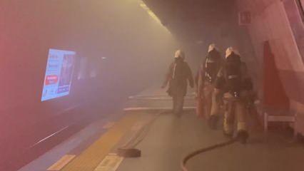 Mecidiyeköy'deki metro istasyonunda yangın! İstanbul'da kaos artıyor
