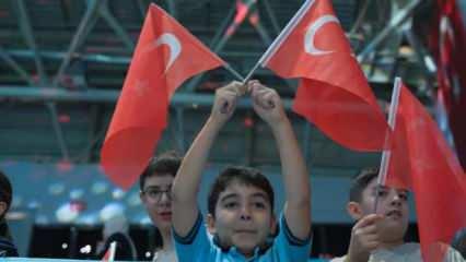 TÜGVA tarafından düzenlenen Kitap Kurdu Yarışması'nın bu yıl yedincisi gerçekleştirilecek