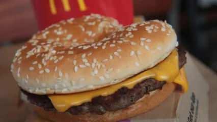 McDonald's'ın küresel satışları üçüncü çeyrekte de geriledi