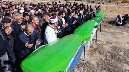 Aynı aileden 4 kişi, kazada yaşamını yitirdi