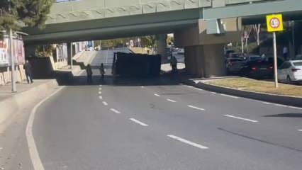 Bakırköy'de sabıkalı geçitte yine kaza: İSKi'ye ait vinç çarptı